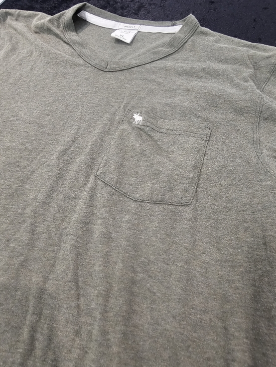 Abercrombie & Fitch Other - Abercrombie & Fitch Olive Green V-Neck Pocket Tee